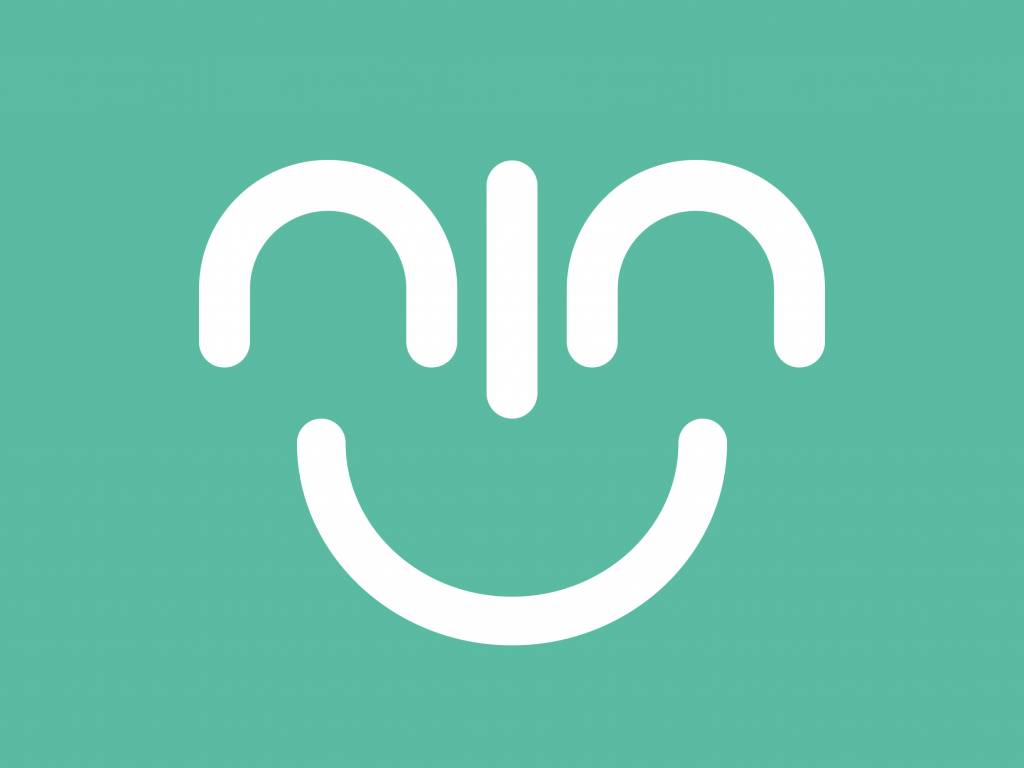 ©-2018-Alison-Norden_Signing-Bright_Logo-Smiley-Teal